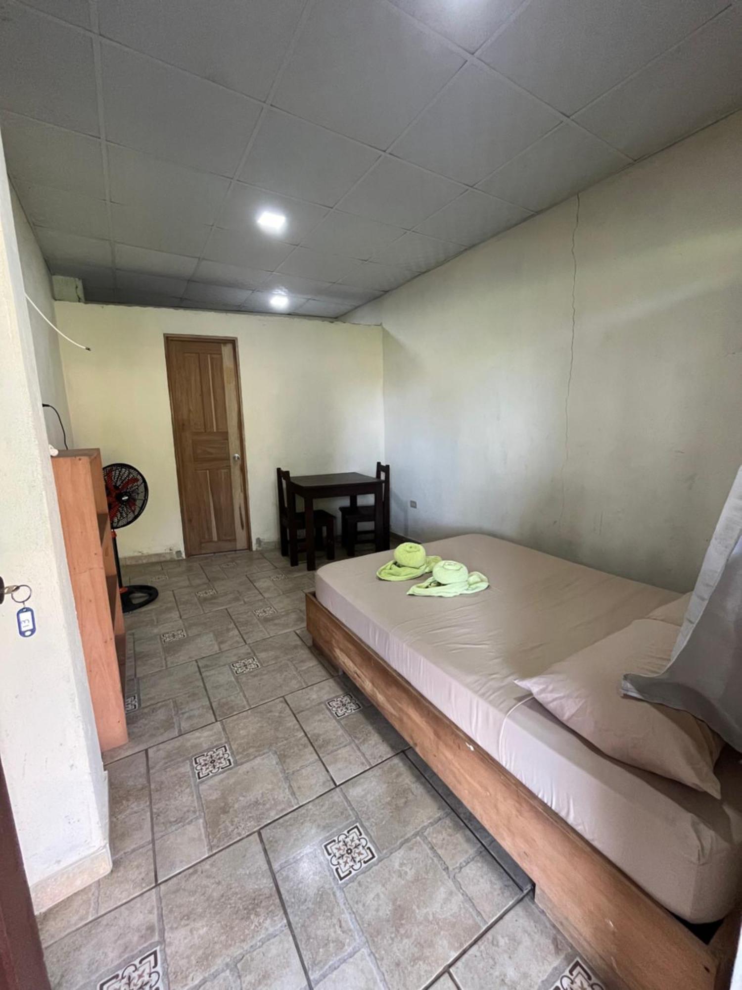 Valerie Emanuel Apartments Bocas Town Dış mekan fotoğraf