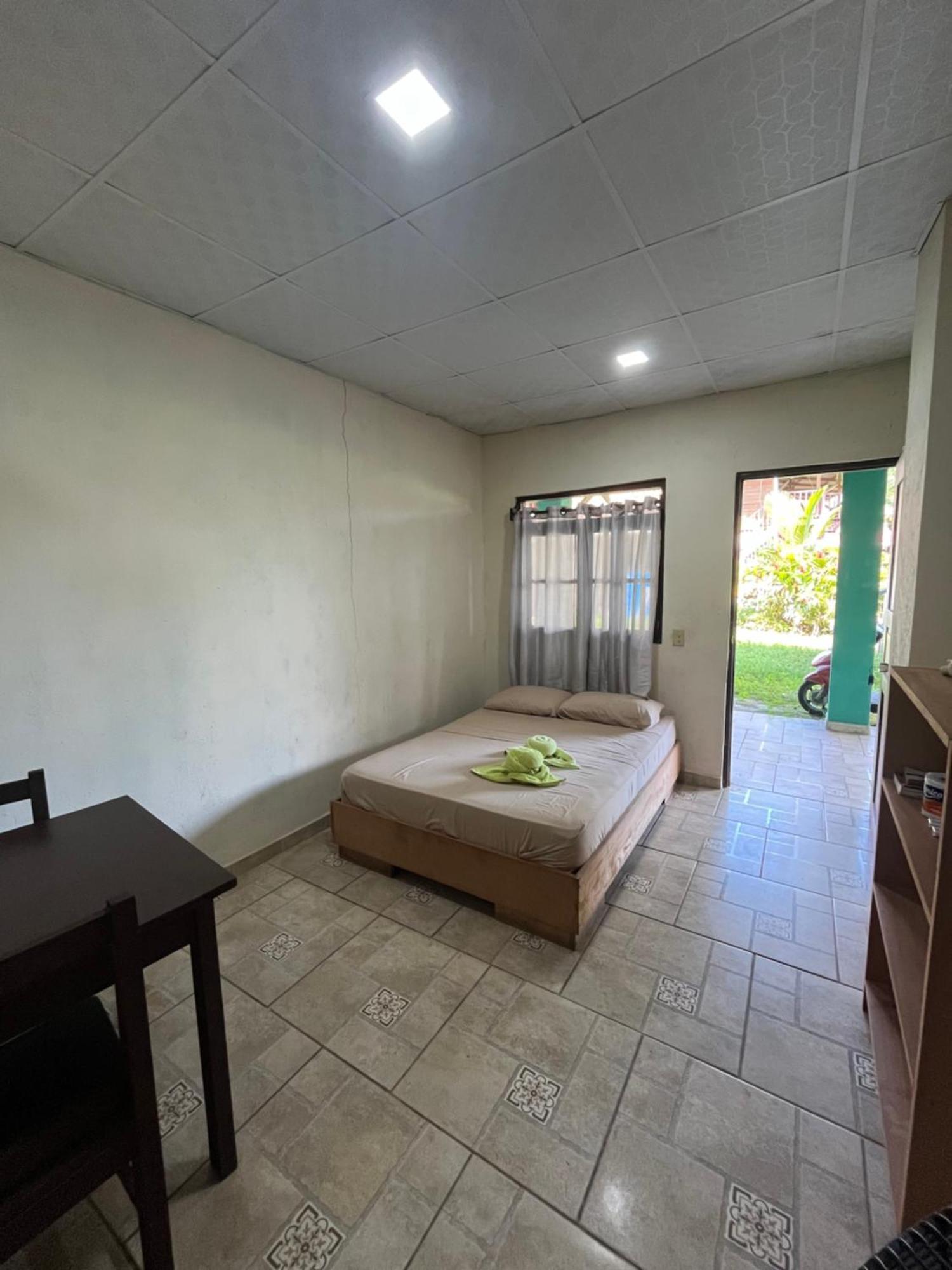 Valerie Emanuel Apartments Bocas Town Dış mekan fotoğraf